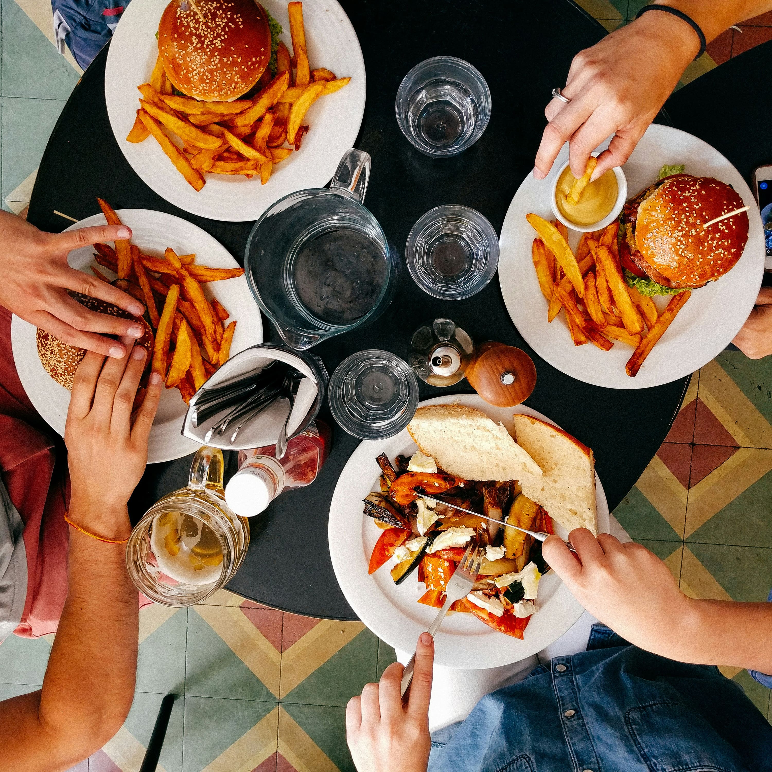 Example zoom photo of a restaurant table